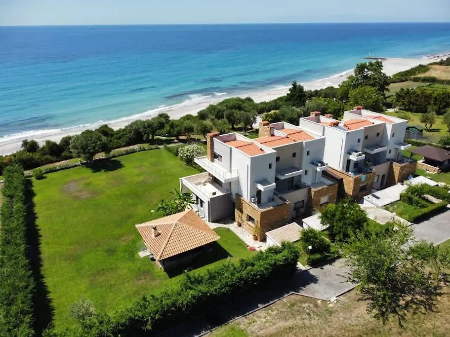 Seaside Villa In Chalkidiki Possidi