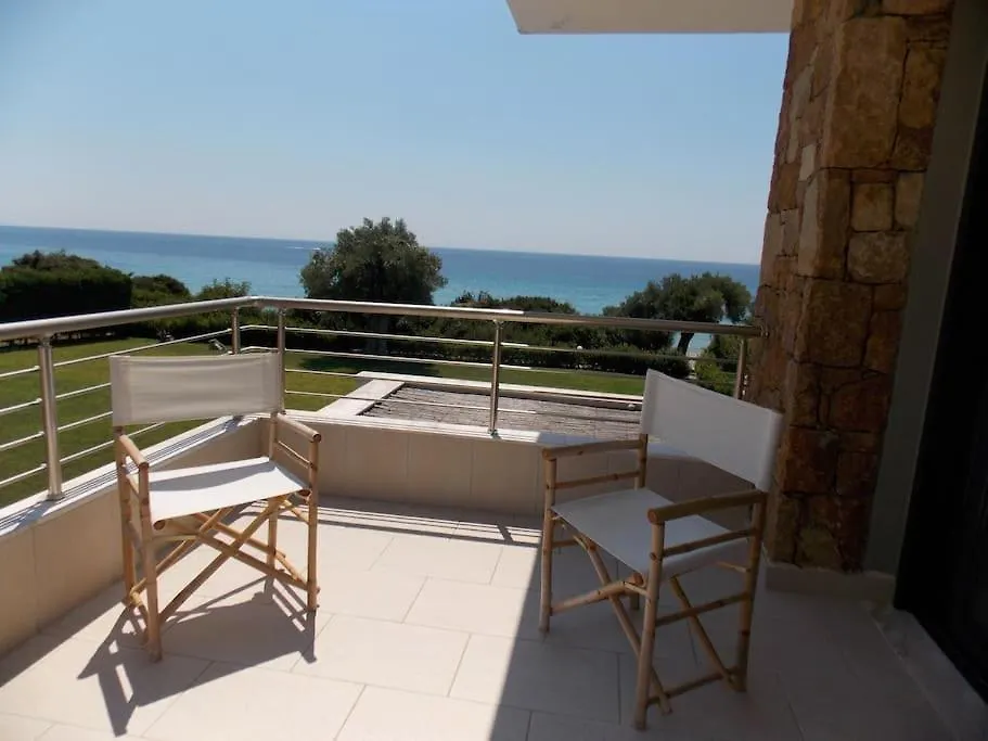 Seaside Villa In Chalkidiki Possidi