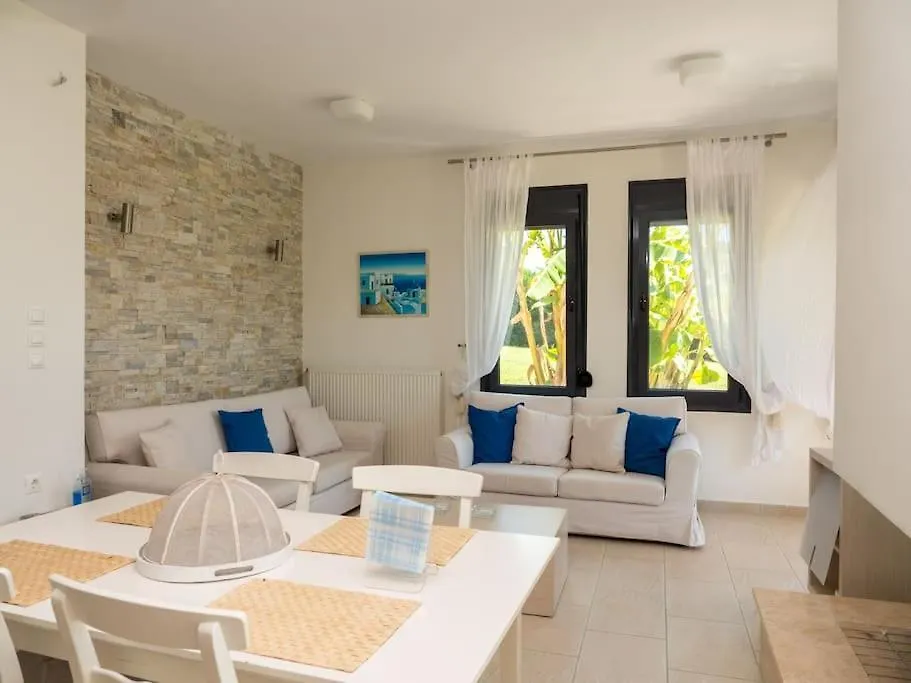 Seaside Villa In Chalkidiki Possidi